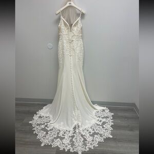 Stella York 7324 wedding gown! Bustle added! Dry cleaned and great shape!
